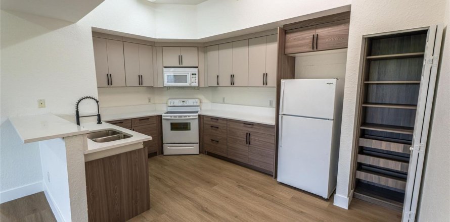 Appartement à Coral Springs, Floride 3 chambres, 116.13 m2 № 2384983