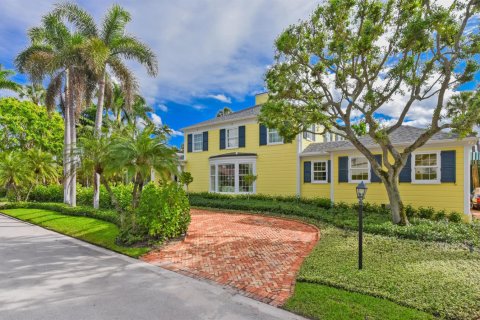 Villa ou maison à vendre à Palm Beach, Floride: 5 chambres, 484.3 m2 № 2082277 - photo 2