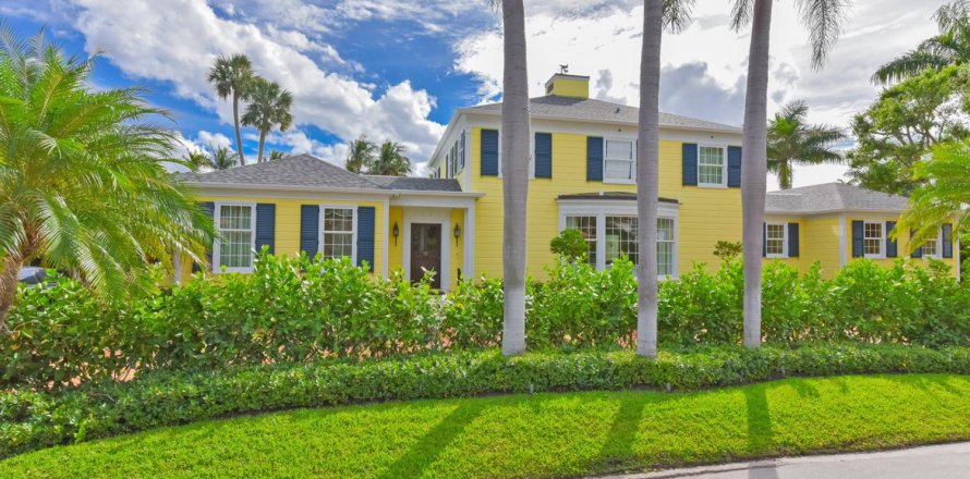 Villa ou maison à Palm Beach, Floride 5 chambres, 484.3 m2 № 2082277