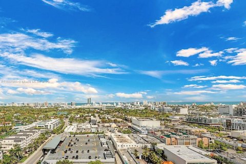 Copropriété à louer à Miami Beach, Floride: 2 chambres, 98.48 m2 № 1823608 - photo 12