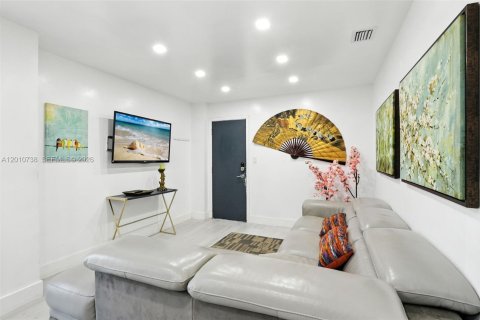 Immobilier commercial à vendre à Everglades, Floride: 222.41 m2 № 2075337 - photo 20