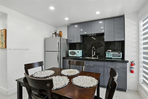 Immobilier commercial à vendre à Everglades, Floride: 222.41 m2 № 2075337 - photo 21