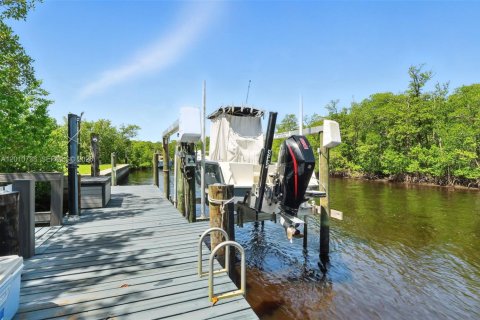 Immobilier commercial à vendre à Everglades, Floride: 222.41 m2 № 2075337 - photo 30