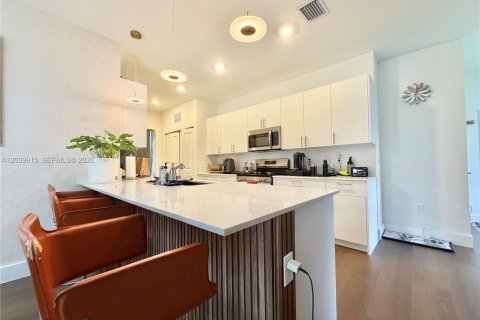 Adosado en venta en Dania Beach, Florida, 3 dormitorios, 161.46 m2 № 2087306 - foto 6