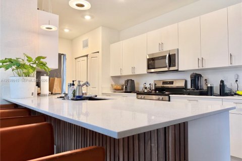 Adosado en venta en Dania Beach, Florida, 3 dormitorios, 161.46 m2 № 2087306 - foto 9