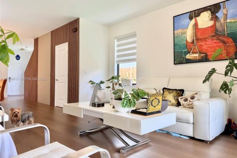 Adosado en venta en Dania Beach, Florida, 3 dormitorios, 161.46 m2 № 2087306 - foto 5