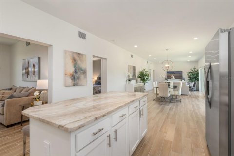 Casa en venta en Punta Gorda, Florida, 2 dormitorios, 124.86 m2 № 2304529 - foto 8