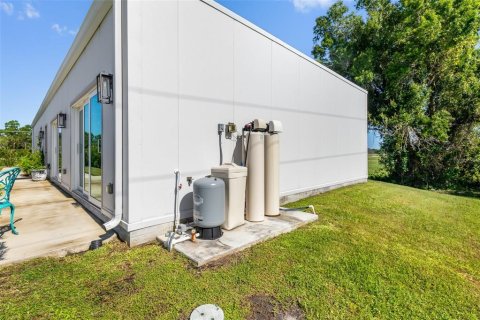 Casa en venta en Punta Gorda, Florida, 2 dormitorios, 124.86 m2 № 2304529 - foto 3