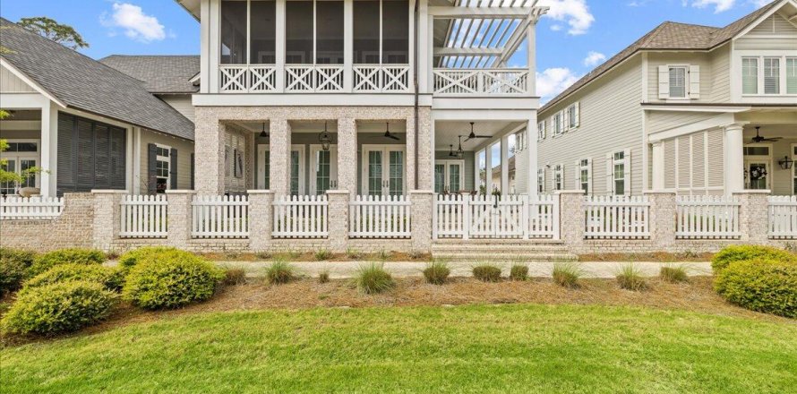 House in Destin, Florida 4 bedrooms, 321.44 sq.m. № 559958
