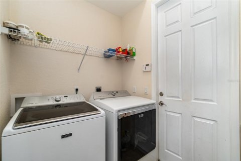 Casa en venta en Cape Coral, Florida, 3 dormitorios, 165.09 m2 № 2232196 - foto 18