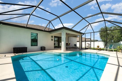 Casa en venta en Cape Coral, Florida, 3 dormitorios, 165.09 m2 № 2232196 - foto 20