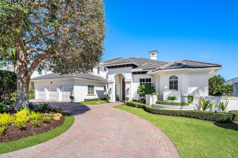 House in Boca Raton, Florida 5 bedrooms, 470.46 sq.m. № 2190774 - photo 3