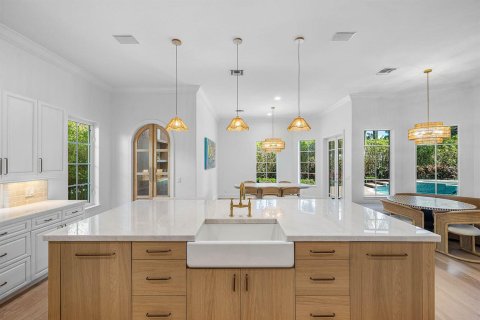House in Boca Raton, Florida 5 bedrooms, 470.46 sq.m. № 2190774 - photo 20