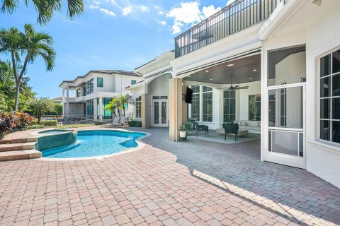 House in Boca Raton, Florida 5 bedrooms, 470.46 sq.m. № 2190774 - photo 30