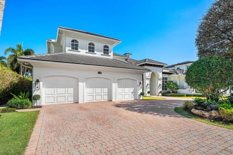 House in Boca Raton, Florida 5 bedrooms, 470.46 sq.m. № 2190774 - photo 4
