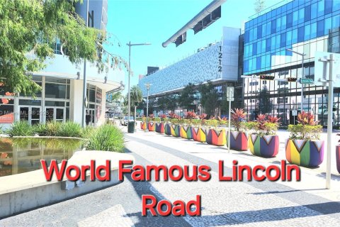 Condominio en alquiler en Miami Beach, Florida, 1 dormitorio, 69.86 m2 № 1922554 - foto 29