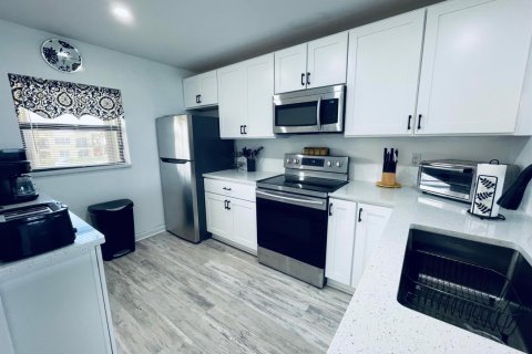 Copropriété à vendre à Jensen Beach, Floride: 2 chambres, 97.83 m2 № 2251240 - photo 4