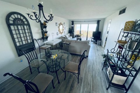 Copropriété à vendre à Jensen Beach, Floride: 2 chambres, 97.83 m2 № 2251240 - photo 6