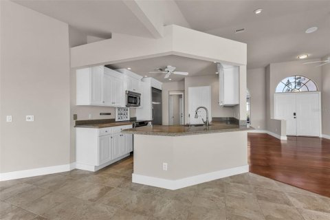 Villa ou maison à vendre à Punta Gorda, Floride: 3 chambres, 171.31 m2 № 2151399 - photo 12