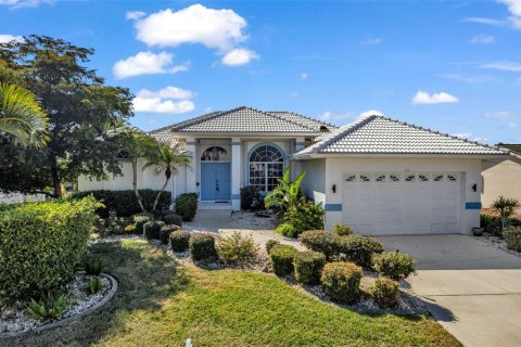 Villa ou maison à vendre à Punta Gorda, Floride: 3 chambres, 171.31 m2 № 2151399 - photo 3