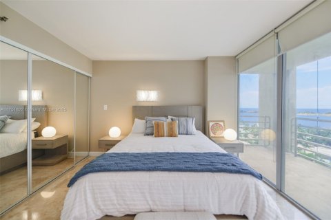 Condo in Miami, Florida, 3 bedrooms  № 1980735 - photo 14