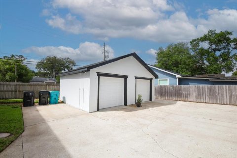 Copropriété à vendre à Orlando, Floride: 3 chambres, 123.56 m2 № 2199253 - photo 2