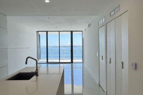 Снять в аренду кондоминиум в Майами, Флорида 2 спальни, 143.53м2, № 2021703 - фото 6