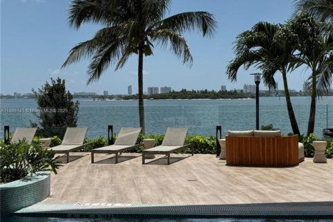Снять в аренду кондоминиум в Майами, Флорида 2 спальни, 143.53м2, № 2021703 - фото 10