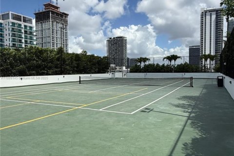 Снять в аренду кондоминиум в Майами, Флорида 2 спальни, 143.53м2, № 2021703 - фото 16