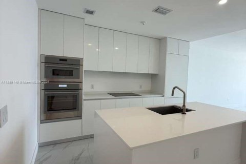 Снять в аренду кондоминиум в Майами, Флорида 2 спальни, 143.53м2, № 2021703 - фото 5