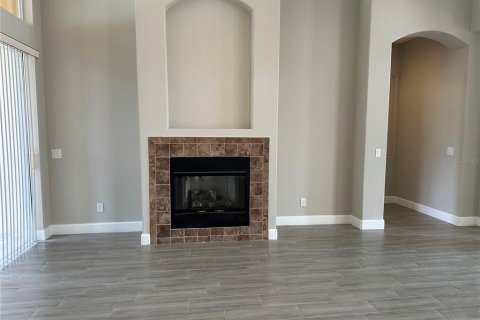 House in Valrico, Florida 4 bedrooms, 295.43 sq.m. № 1786651 - photo 30