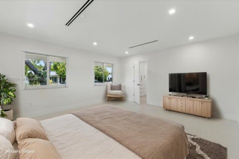 Villa ou maison à louer à Palmetto Bay, Floride: 4 chambres, 155.89 m2 № 2046004 - photo 8