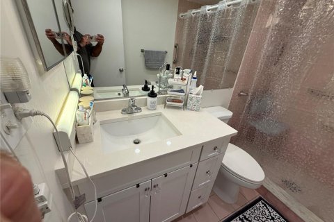 Copropriété à vendre à Tampa, Floride: 2 chambres, 88.26 m2 № 1902120 - photo 15