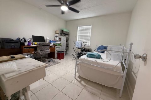 Copropriété à vendre à Tampa, Floride: 2 chambres, 88.26 m2 № 1902120 - photo 11