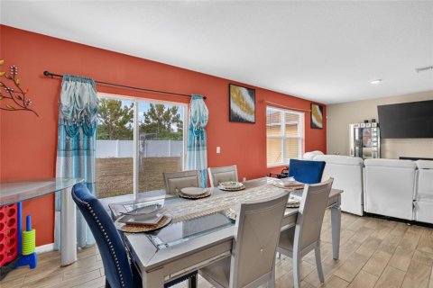 Casa en venta en Sun City Center, Florida, 4 dormitorios, 187.85 m2 № 2230683 - foto 11