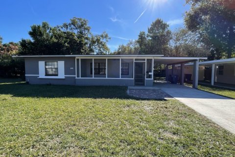 House in Jacksonville, Florida 2 bedrooms, 76.92 sq.m. № 879951 - photo 1
