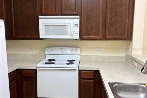 Adosado en alquiler en Orlando, Florida, 3 dormitorios, 137.59 m2 № 1817291 - foto 3