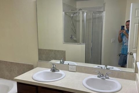 Adosado en alquiler en Orlando, Florida, 3 dormitorios, 137.59 m2 № 1817291 - foto 18