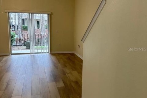 Adosado en alquiler en Orlando, Florida, 3 dormitorios, 137.59 m2 № 1817291 - foto 28