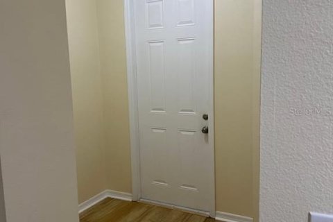 Adosado en alquiler en Orlando, Florida, 3 dormitorios, 137.59 m2 № 1817291 - foto 4