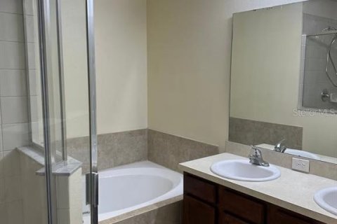 Adosado en alquiler en Orlando, Florida, 3 dormitorios, 137.59 m2 № 1817291 - foto 24