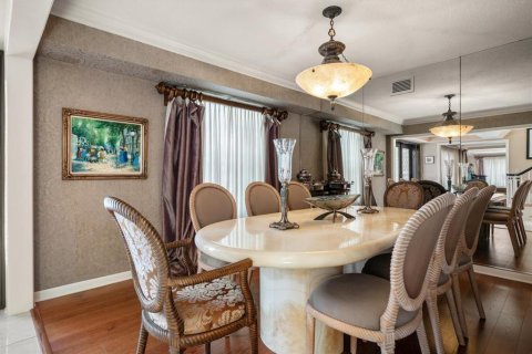 Casa en venta en Clearwater, Florida, 5 dormitorios, 354.33 m2 № 1808326 - foto 15