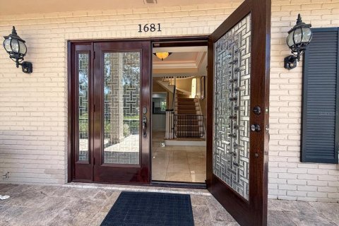 Casa en venta en Clearwater, Florida, 5 dormitorios, 354.33 m2 № 1808326 - foto 6