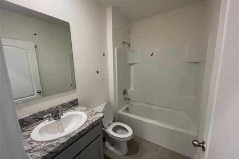 House in Davenport, Florida 3 bedrooms, 155.33 sq.m. № 1905970 - photo 6