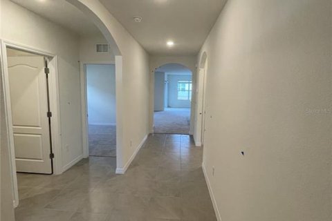 House in Davenport, Florida 3 bedrooms, 155.33 sq.m. № 1905970 - photo 5