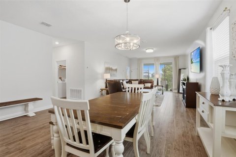Villa ou maison à vendre à Davenport, Floride: 3 chambres, 186.18 m2 № 2219000 - photo 15