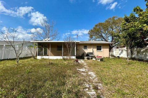 Villa ou maison à louer à Saint Petersburg, Floride: 2 chambres, 104.79 m2 № 2413578 - photo 19