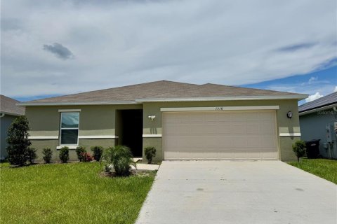 Villa ou maison à louer à Auburndale, Floride: 4 chambres, 157.56 m2 № 1823002 - photo 17