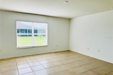 Villa ou maison à louer à Auburndale, Floride: 4 chambres, 157.56 m2 № 1823002 - photo 19