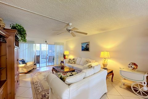 Condominio en venta en Jensen Beach, Florida, 2 dormitorios, 118.17 m2 № 2154571 - foto 12